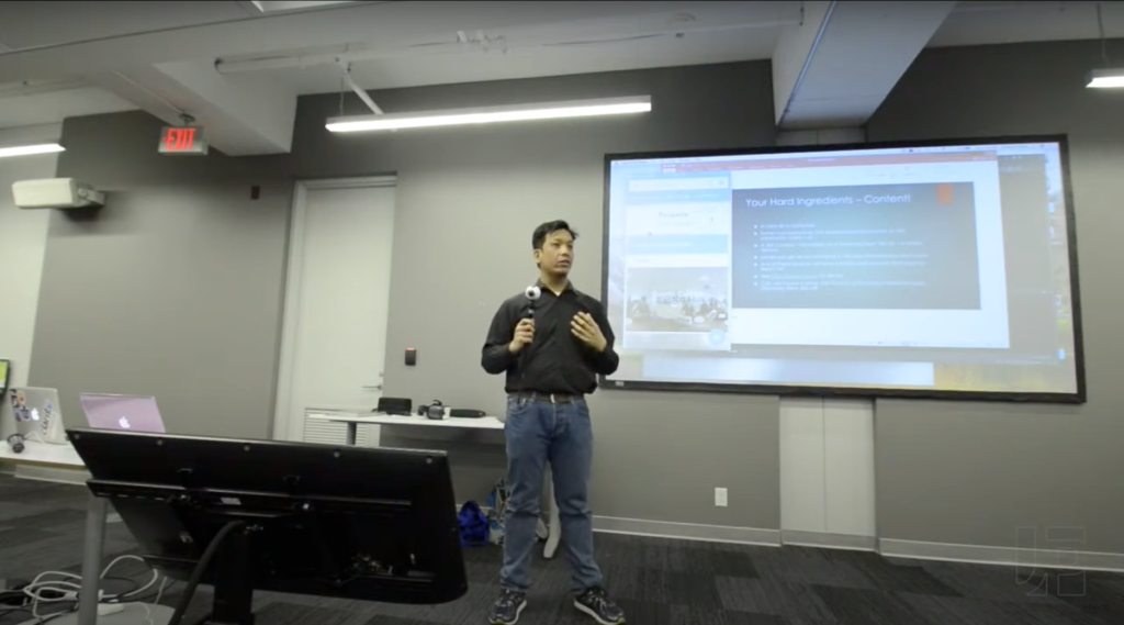 Edward Apostol leading a workshop on VR